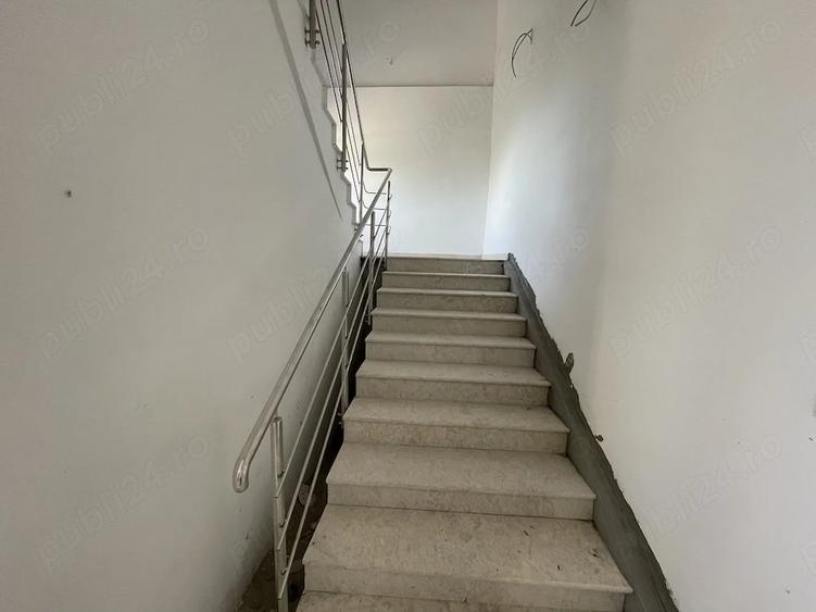Spațiu comercial, de 320 mp, în Narciselor