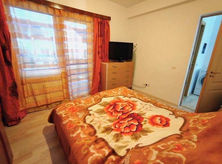 Casă individuală cu 3 camere cu Canalizare în Arhitecților - Calea Cisnădiei