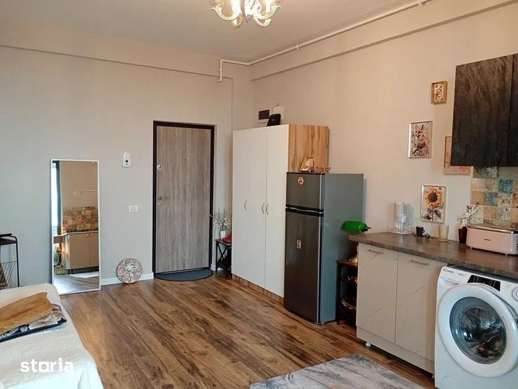 Apartament cu 2 camere semidecomandat în Sud