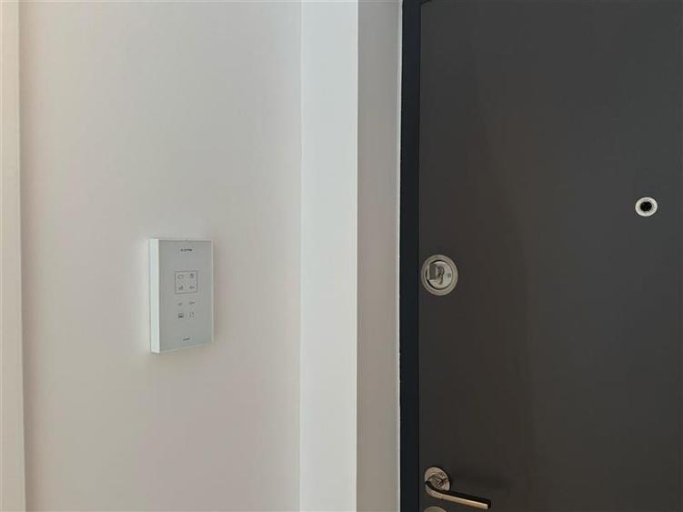 Apartament cu 2 camere semidecomandat în Aeroport