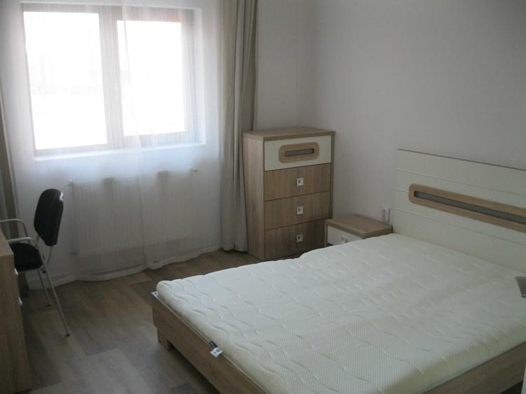 Apartament cu 2 camere decomandat în Zorilor