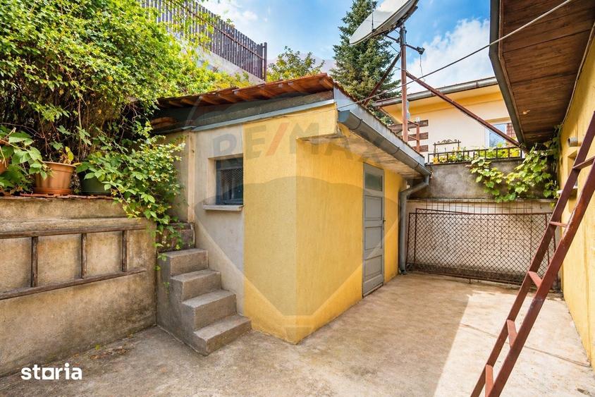 Casă cu 5 camere cu Teren 404 Mp în Bartolomeu