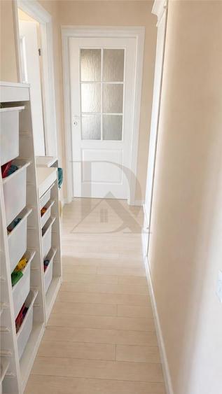 Apartament cu 4 camere decomandat în Centru Civic