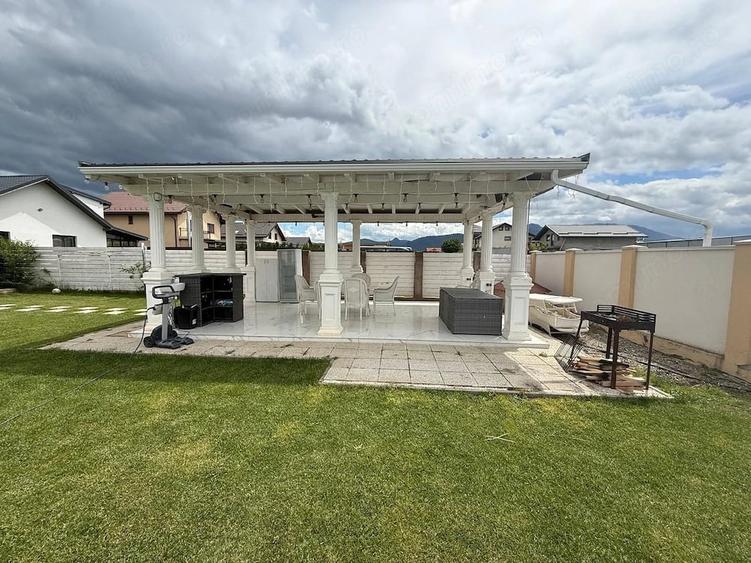 Casă cu 6 camere cu Teren 1091 Mp în Tărlungeni