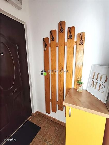 Apartament cu 2 camere semidecomandat în Florilor