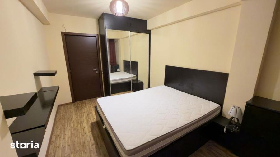 Apartament cu 3 camere, mobilat în Moșilor