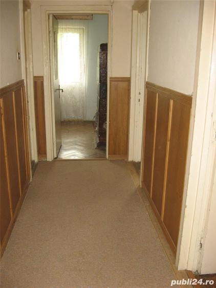 Apartament cu 3 camere decomandat în Sânmiclăuș