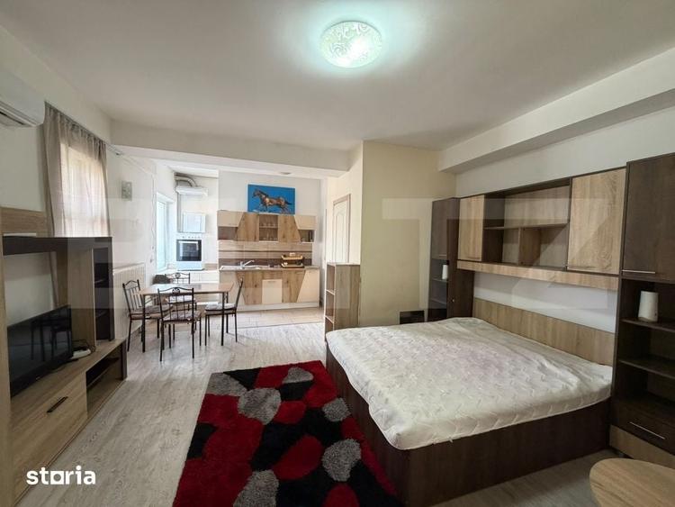 Apartament cu o camera si terasa, curte comuna, Zona Steaua - 275 euro - 1