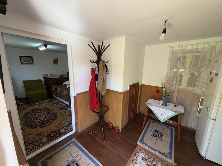 Casă cu 4 camere în Grădiștea
