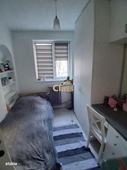 Apartament cu 3 camere decomandat, mobilat în Bună Ziua