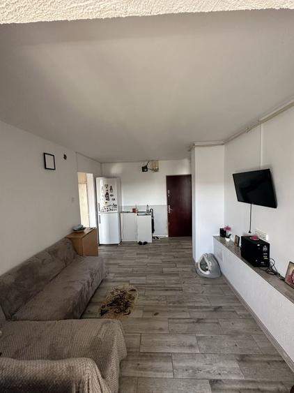 Apartament cu 2 camere decomandat în Gorjului