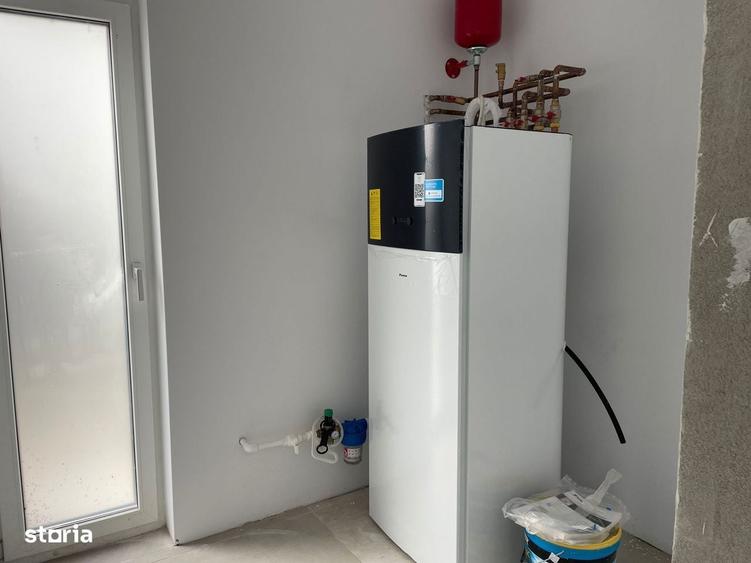 Casă cu 4 camere cu Teren 240 Mp în Ghiroda