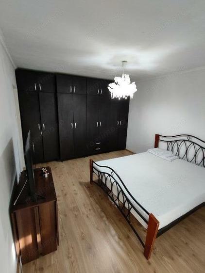 Apartament cu 3 camere semidecomandat în Șagului