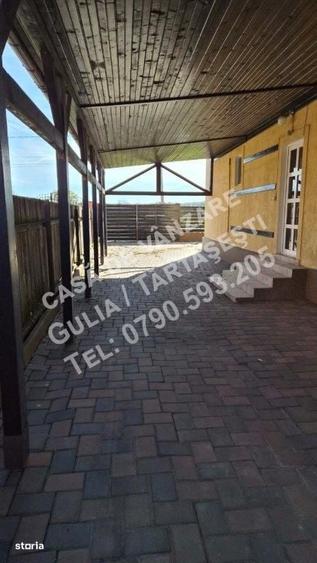 Casă cu 4 camere cu Teren 560 Mp în Gulia
