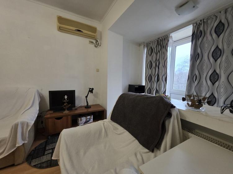 Apartament cu 2 camere semidecomandat, mobilat în Kogălniceanu