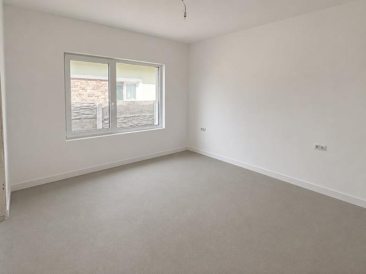 Duplex pe parter | 86 mp | Teren 345 mp | Mansardabil | Mosnita Veche - 15