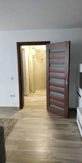 Apartament cu 2 camere semidecomandat în Exterior Vest