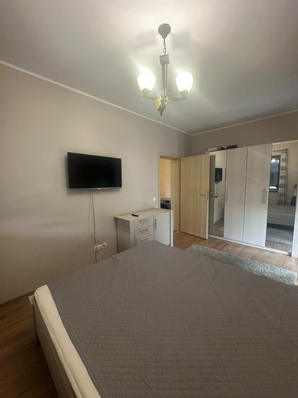 Apartament cu 2 camere decomandat, mobilat în Dumbrăvița