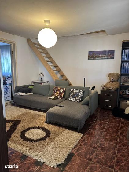Casă cu 2 camere cu Teren 2506 Mp în Central