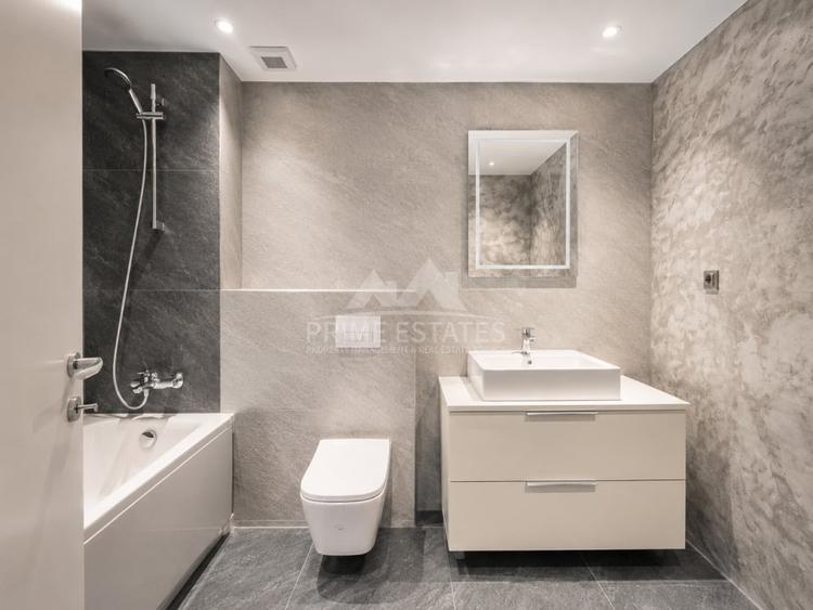 Duplex cu 5 camere cu Canalizare în Tunari