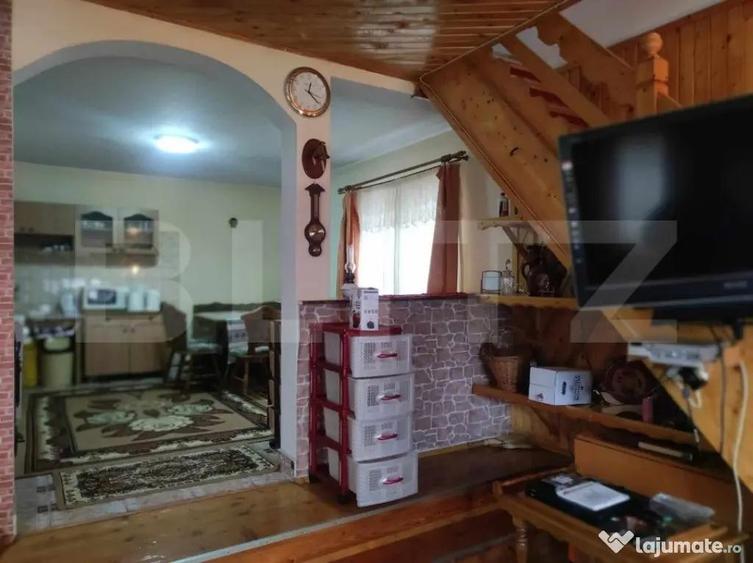 Casă cu 3 camere cu Teren 500 Mp în Central