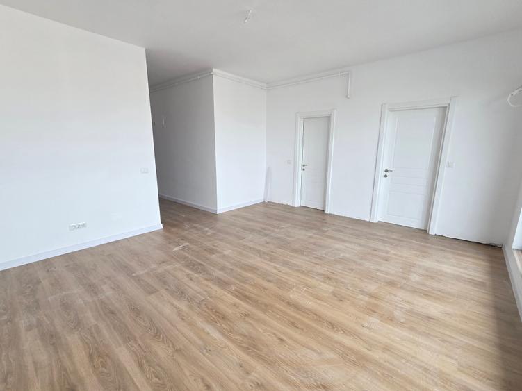 Apartament cu 2 camere semidecomandat în Theodor Pallady
