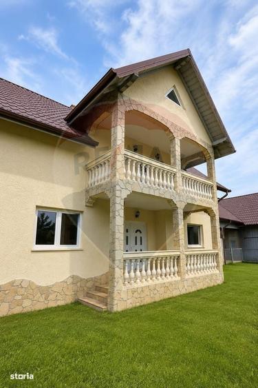 Casă cu 4 camere în Racova