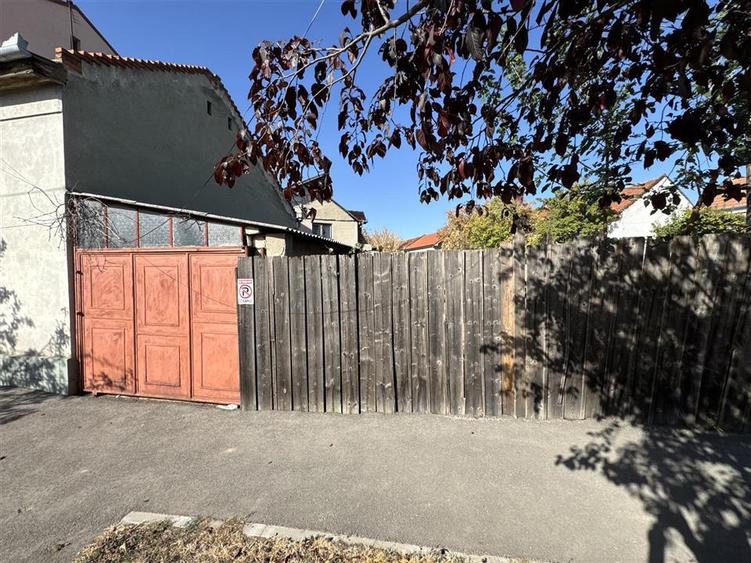 Casă cu 4 camere cu Teren 229 Mp în Cantemir