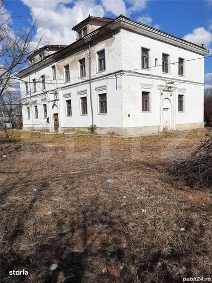 Casă cu 4 camere în Minieri