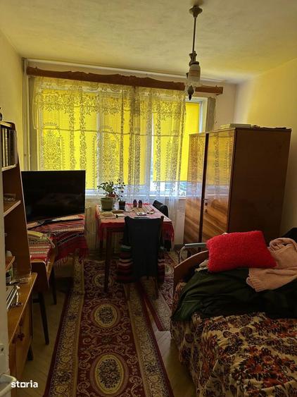 Vand apartament 3 camere Onesti disponibil. - 1