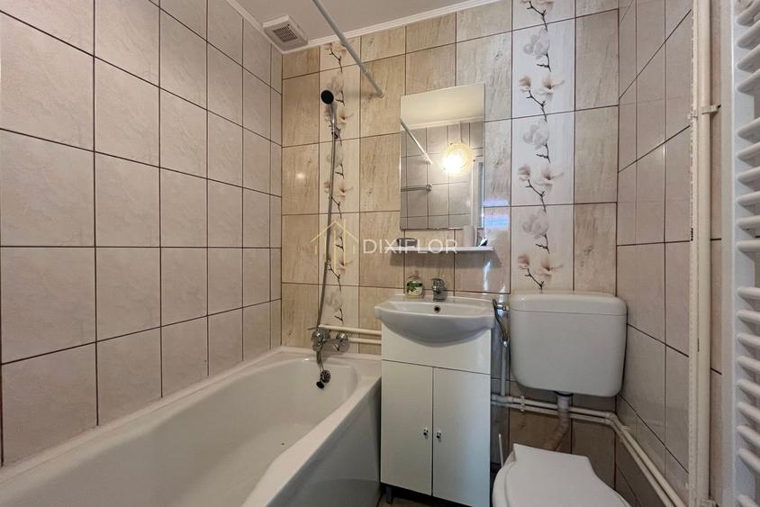 Casă individuală cu 1 camere cu Canalizare în Central