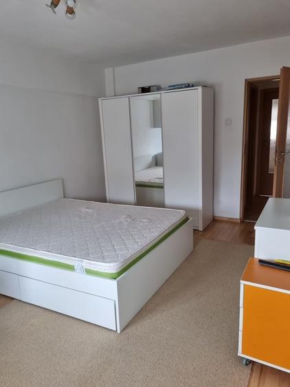 Apartament cu 2 camere decomandat în Lăpuș