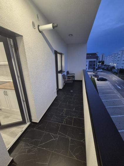 Apartament cu 2 camere decomandat în Ludoș