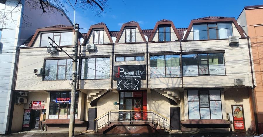 Spațiu comercial, de 200 mp, în Ultracentral