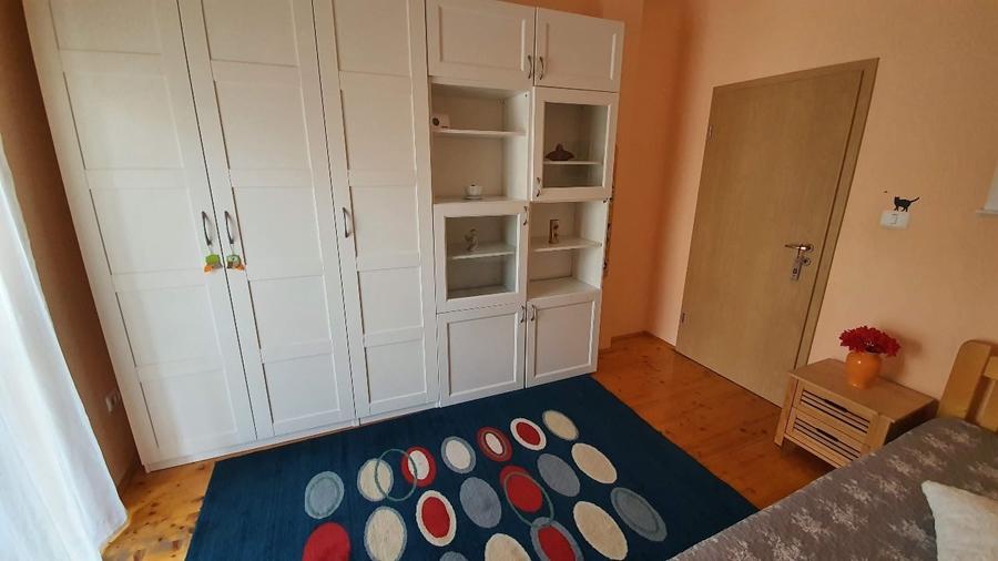 Apartament cu 3 camere decomandat, mobilat în Braytim