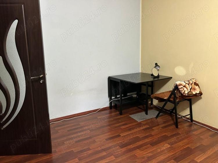 Garsonieră decomandată în Unirii
