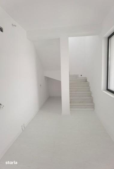Casă cu 4 camere cu Teren 315 Mp în Valu lui Traian