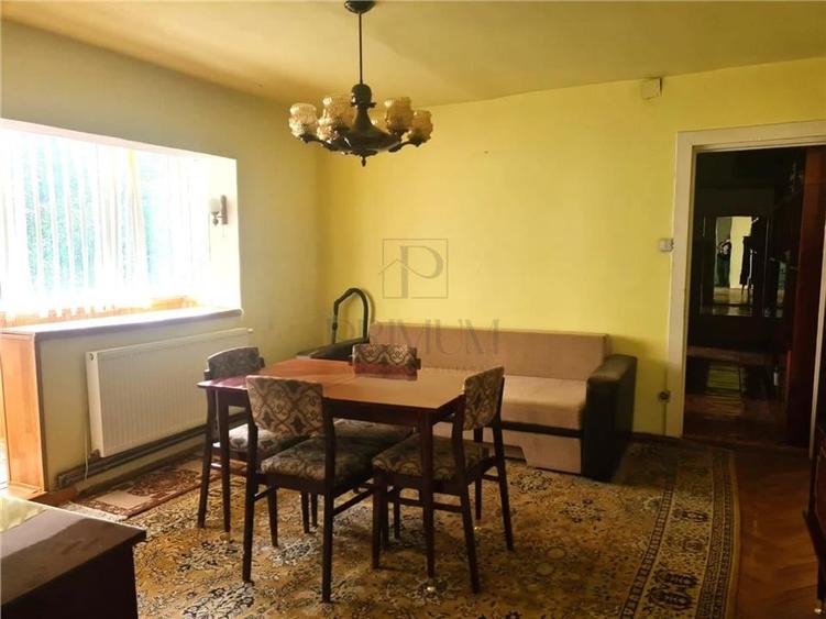 Apartament cu 3 camere semidecomandat în Girocului