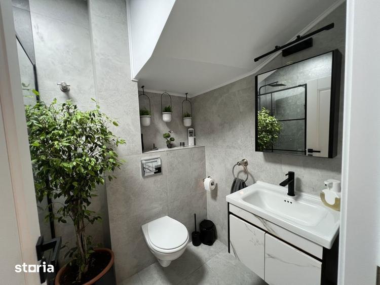 Casă cu 4 camere cu Teren 169 Mp în Central