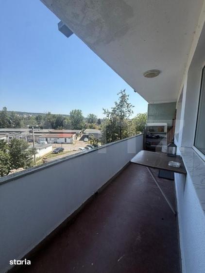 Apartament cu 3 camere în Aleea Carpați