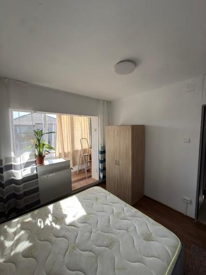 Apartament cu 3 camere decomandat în Bucovina