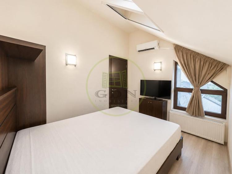 Apartament cu 3 camere semidecomandat, mobilat în Dămăroaia