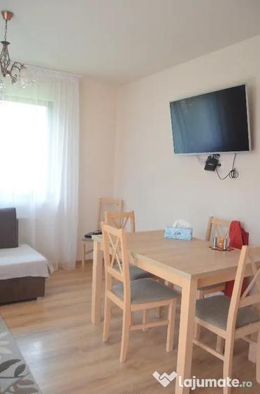 Apartament cu 3 camere decomandat în Valea Alba
