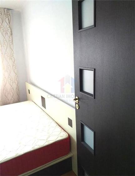 Apartament cu 3 camere decomandat, mobilat în Viziru 3