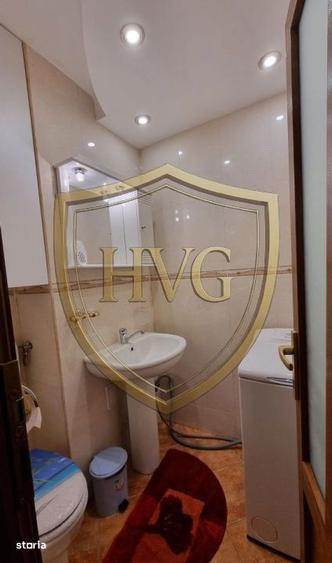 Apartament cu 3 camere în Tei