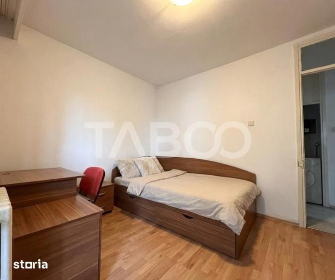Apartament cu 4 camere decomandat în Bulgaria