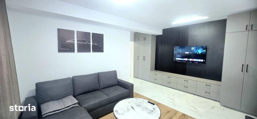 Apartament cu 2 camere decomandat în Bârnova