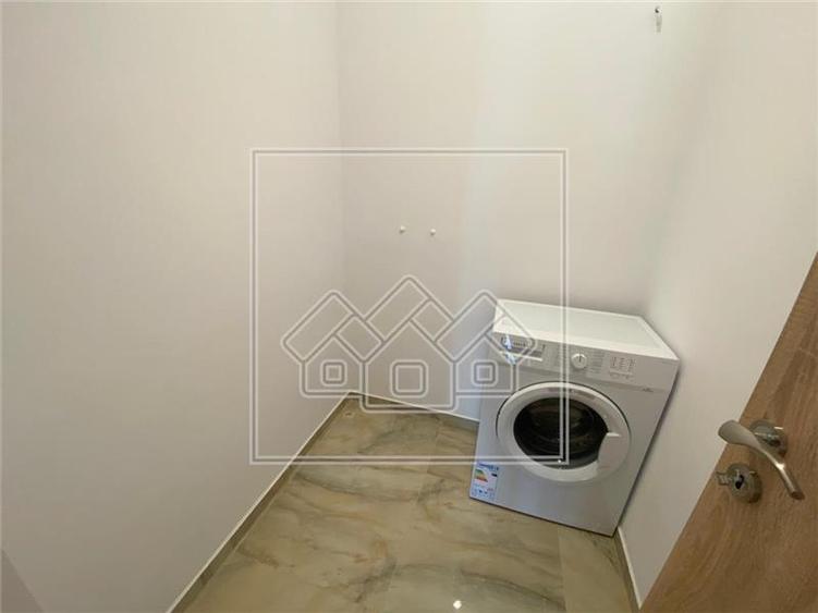 Ap cu 3 camere, balcon, etaj 1/4 - City Residence - 10