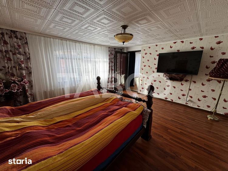 Casă cu 3 camere cu Canalizare în Cristian