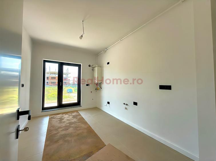 Apartament cu 3 camere decomandat în Theodor Pallady